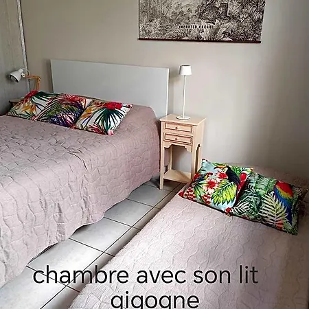Du Merle Bed & Breakfast 3*